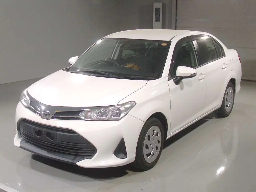 Toyota Corolla Axio NRE161 2019